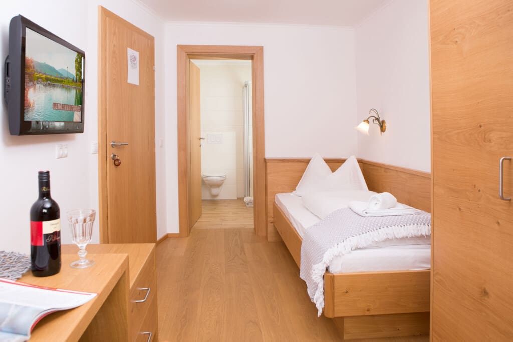 Einzelzimmer Zimmer Altenmarkt 1